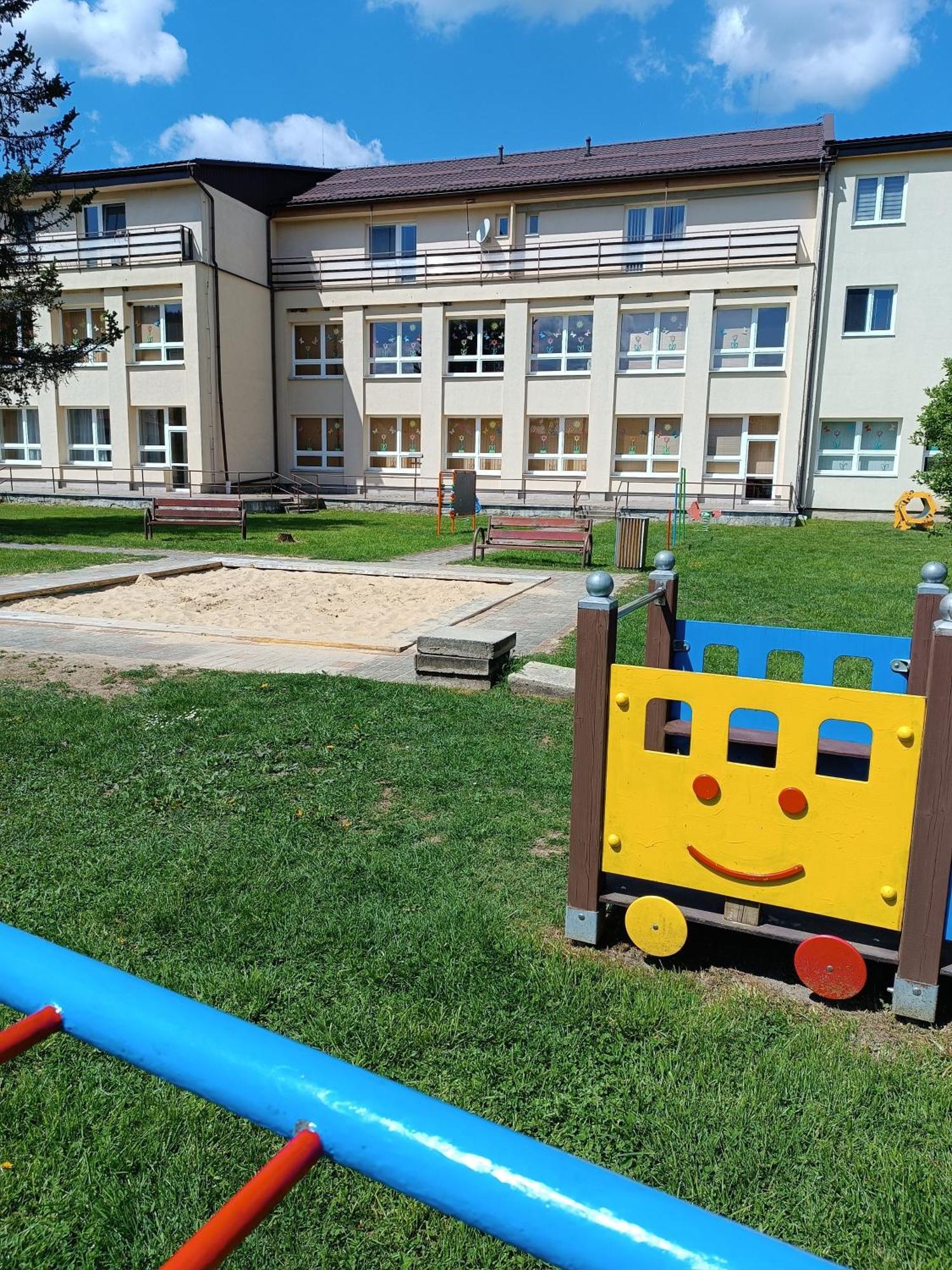 Apartman Family S Vyhladom Na Choc Lucky Ngoại thất bức ảnh